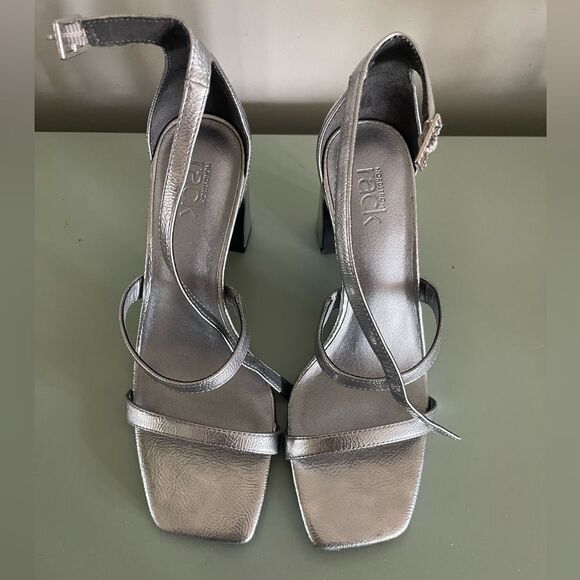 NORDSTROM RACK Adelaide Block Heel Sandals Size 6.5 - Picture 2 of 10